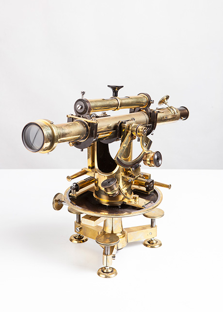 Bruno Gritti - Theodolite